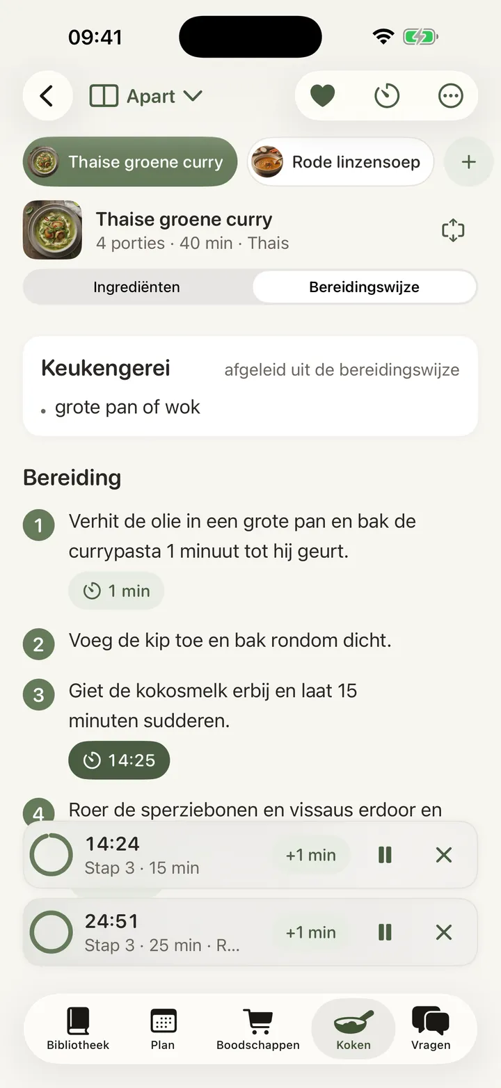 Twee recepten tegelijk koken: een Thaise groene curry en een rode linzensoep als tabbladen bovenaan, de bereidingswijze van de curry met een lopende timer bij de derde stap, en onderaan twee timers die aftellen, één voor elk recept.