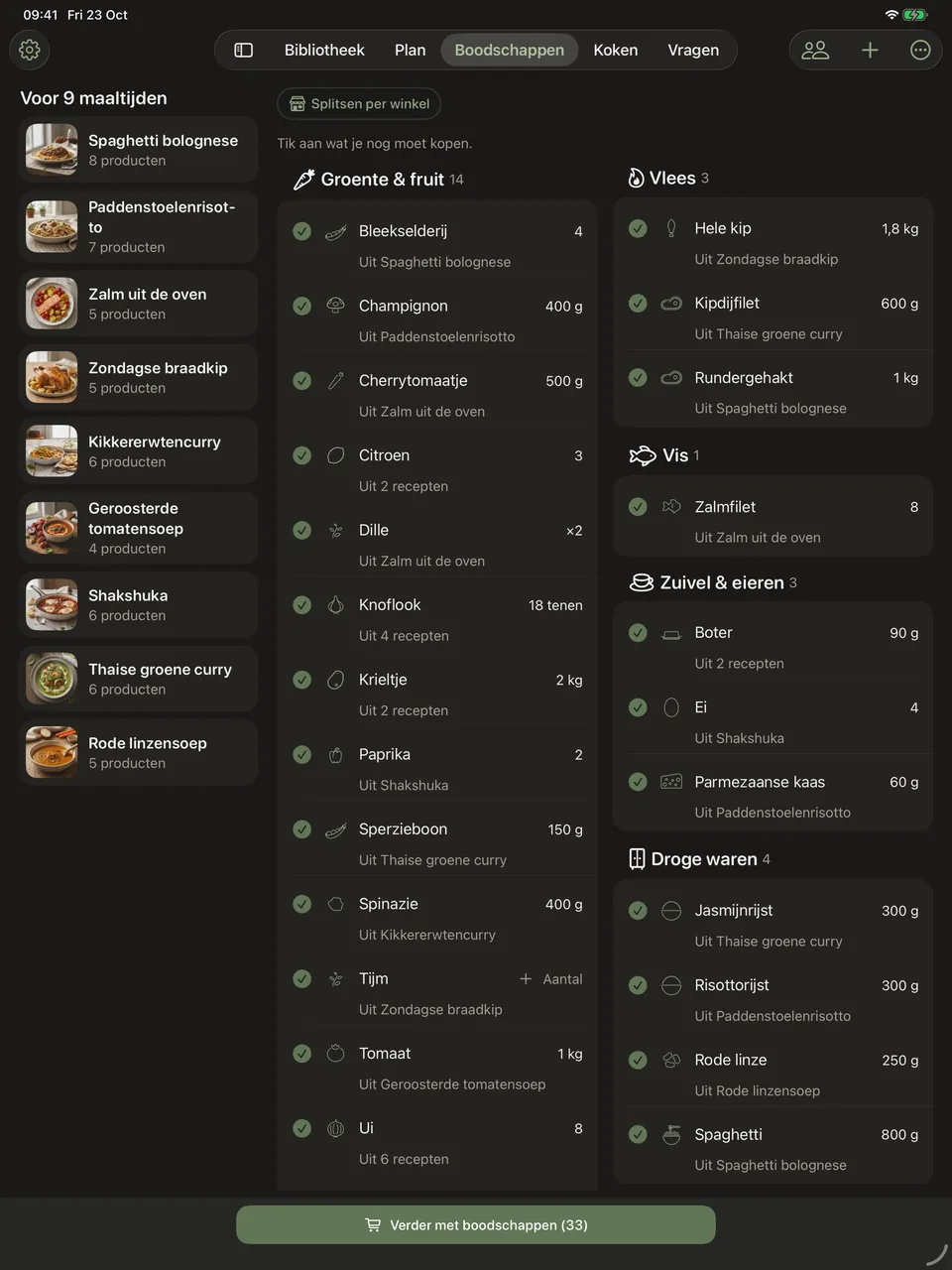 De boodschappenlijst wordt samengesteld op tabletbreedte in twee kolommen: links groente en fruit en het begin van de voorraadkast, daarnaast vlees, vis en zuivel, elk item met een illustratie, een hoeveelheid en plus- en minknoppen, allemaal aangevinkt om te kopen.